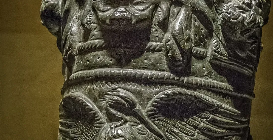 Zdobienie nagolennika gladiatora z koszar w Pompejach (I wiek)