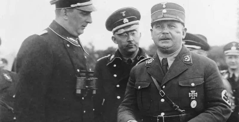Heinrich Himmler, Ernst Röhm i Kurt Daluege, kluczowe postaci związane z Nocą długich noży.